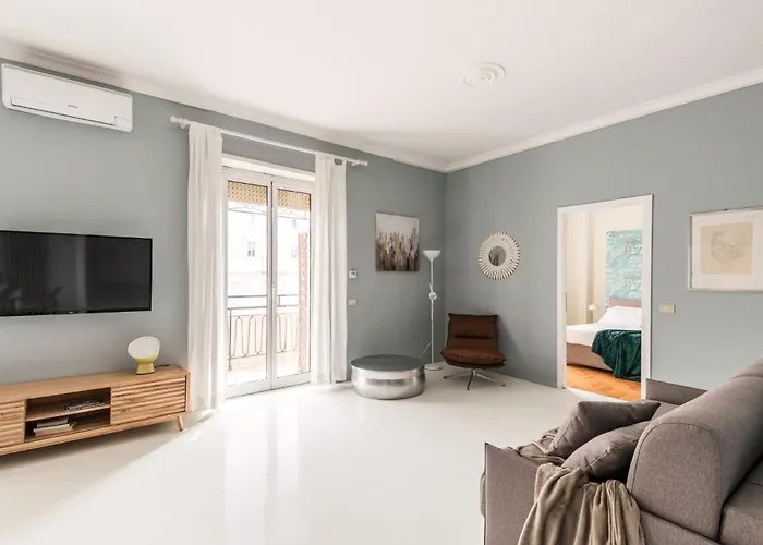 The Rent - Bright Two-bedroom In The Historic Center Of * Rom